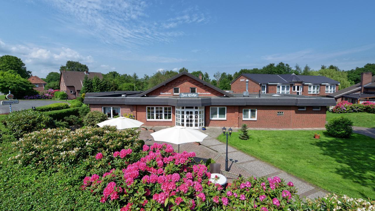 Landhotel Zur Eiche Buxtehude Buitenkant foto